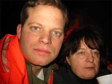 http://www.jormannsdorf.at/ff/bildergalerie/cache/vs_2004%20Osterfeuer_ostern015.jpg