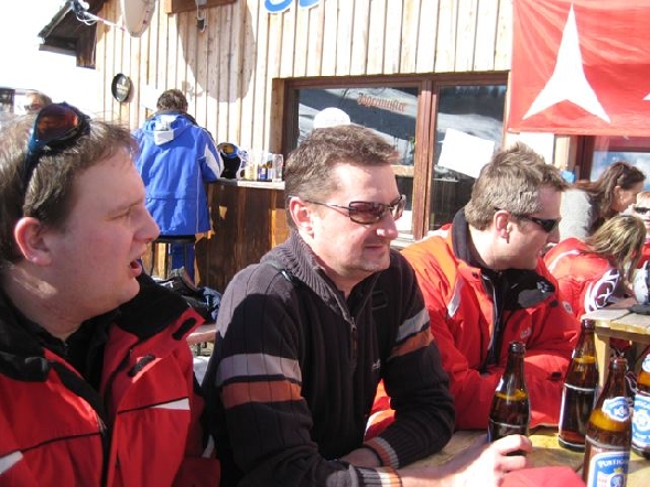 http://www.jormannsdorf.at/ff/bildergalerie/cache/vs_2009_02_28%20Skifahren%20Salzstiegl_Skifahren05.jpg