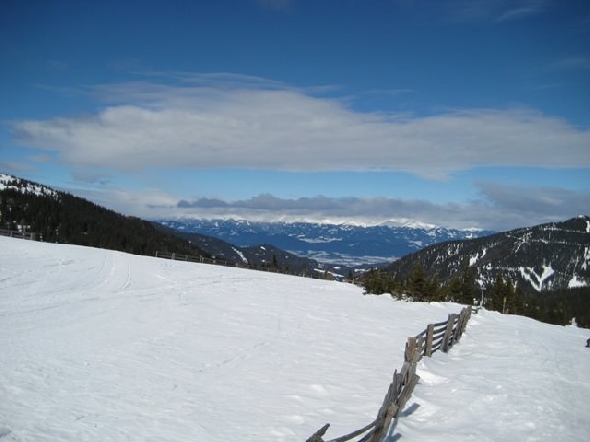 http://www.jormannsdorf.at/ff/bildergalerie/cache/vs_2009_02_28%20Skifahren%20Salzstiegl_Skifahren07.jpg