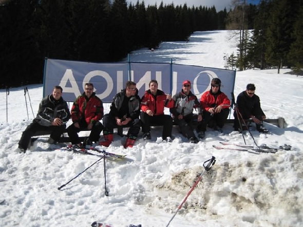 http://www.jormannsdorf.at/ff/bildergalerie/cache/vs_2009_02_28%20Skifahren%20Salzstiegl_Skifahren19.jpg